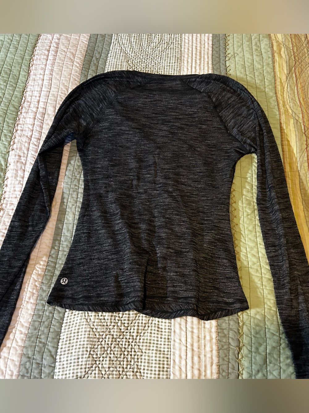 Lululemon Ruched Top - Picture 5 of 8